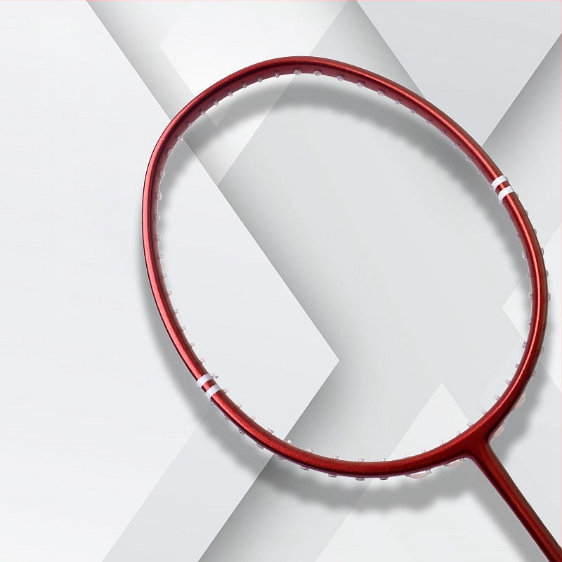 Guangyu badminton rakete ar oglekļa šķiedras rāmi, svars 75–79 g, rokturis G5, taisnais sitiens, amatieriem jaunajiem spēlētājiem