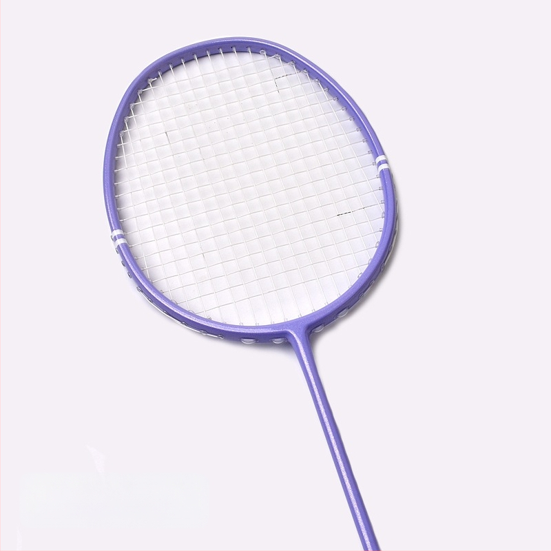 Guangyu badminton rakete ar oglekļa šķiedras rāmi, svars 75–79 g, rokturis G5, taisnais sitiens, amatieriem jaunajiem spēlētājiem