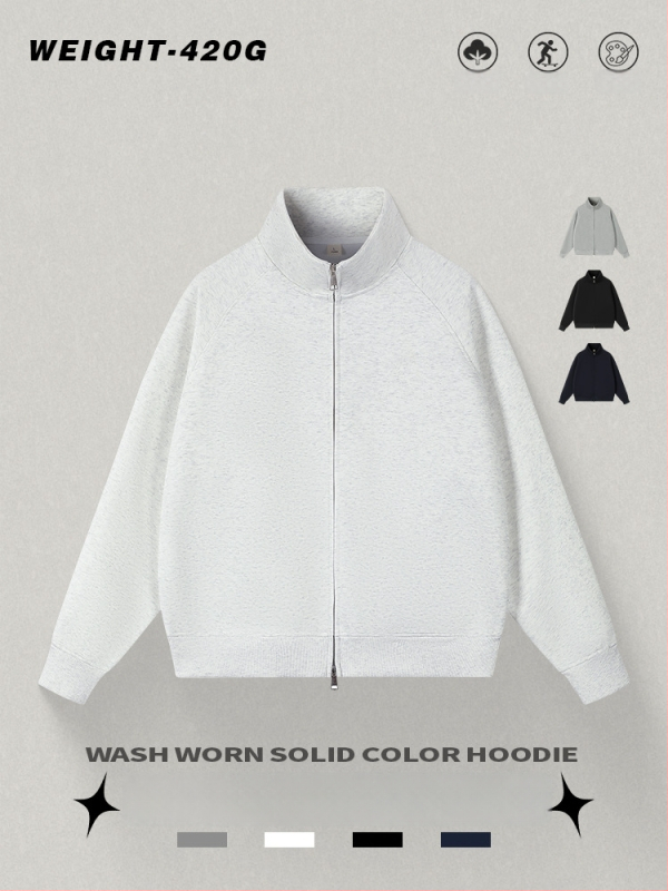 Kardigán álló gallérral, cipzárral, laza szabású, poliészter 51–70%.