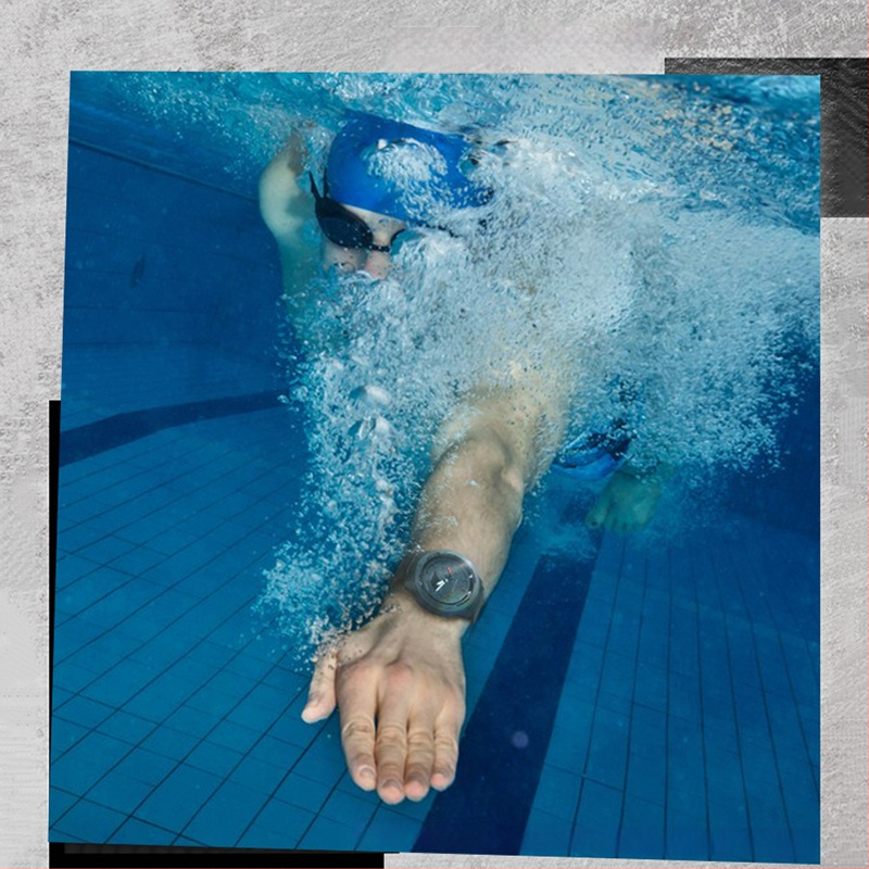 Ārējais kalnu pārgājiena pulkstenis ar oglekļa šķiedras korpusu, silikona siksnu, 50 m ūdensizturība, elektroniskais mehānisms, luminescences funkcija