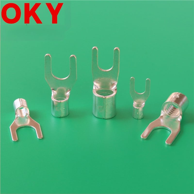 UT1.5-4 studenopresovaný terminál, meď, postriebrený, 1 otvor, 220V, 2A