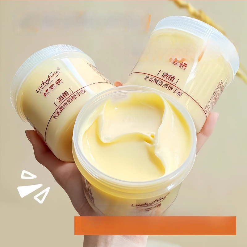 Luckyfine Roku maska ar Sake Lees – Krēms, 330 g; Sastāvdaļas: Job's Tears, Sake Lees; Ieguvumi: Mitrināšana, Hidratēšana, Saspringšana