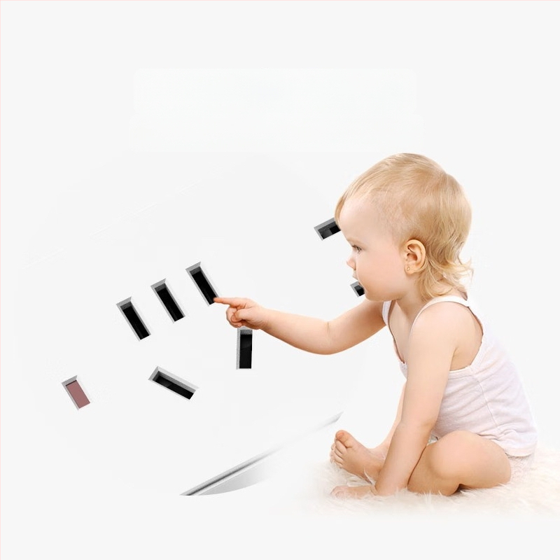 CHNT maitinimo juostelė su 4 kištukiniais lizdais ir 5 skylėmis, 5 m kabelis, AC 220-240V, naujasis nacionalinis standartas