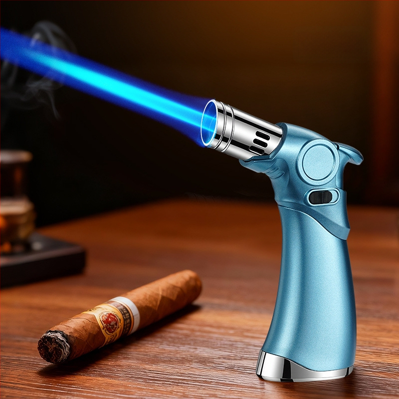 Trīs liesmas vēja izturīgs aizdedzinātājs cigārām un āra grilēšanai, butāna degviela, metāla korpuss