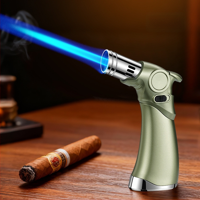 Trīs liesmas vēja izturīgs aizdedzinātājs cigārām un āra grilēšanai, butāna degviela, metāla korpuss