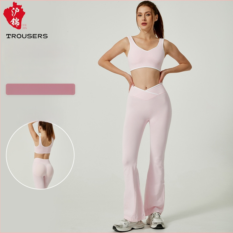 Jooga riietuse komplekt: kõrge vöökohaga legginid risttükk-dizainiga; seljatoega sporttop diamentne kaelusega; ilma varrukateta, vööjoone pikkus; materjal: nailon/spandeks.