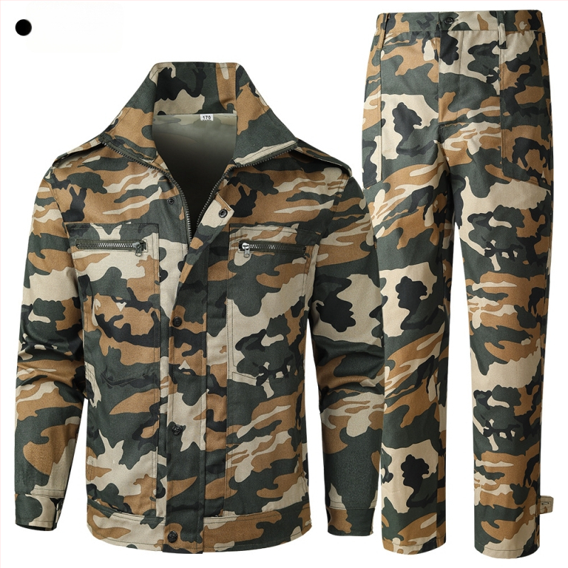 Kamufliažiniai drabužiai lauko veikloms — kvėpuojantis, dėvėjimą atsparus audinys; Kamufliažo raštas; Audinys: cheminiai pluoštai; Sezonai: vasara, pavasaris, ruduo; Suaugusiesiems, unisex; Tinka bėgimui, žygiams, stovyklavimui ir šaudymo sportui.