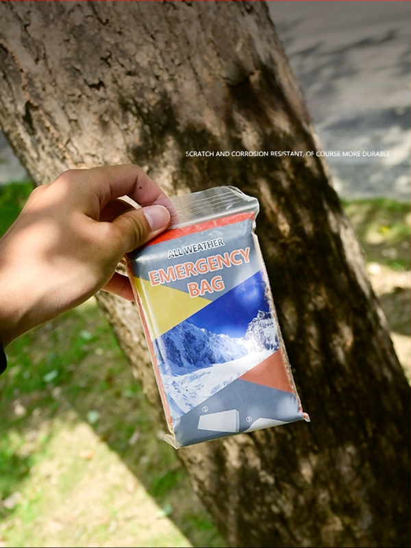 Pirmosios pagalbos miegmaišis – PE įdaila, PE audinys, vokų konstrukcija, 128 g, suaugusiems