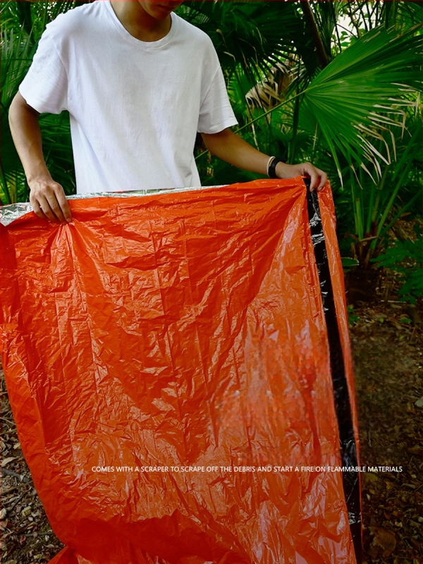 Pirmosios pagalbos miegmaišis – PE įdaila, PE audinys, vokų konstrukcija, 128 g, suaugusiems