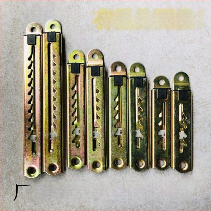 Teleszkópos magasságállító húzórúd orvosi ágyakhoz és rajztáblákhoz, vasból, sajtolással és elektroplattolással