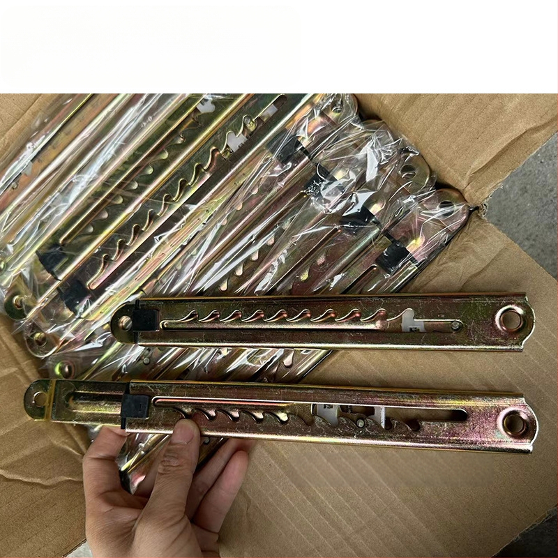 Teleszkópos magasságállító húzórúd orvosi ágyakhoz és rajztáblákhoz, vasból, sajtolással és elektroplattolással