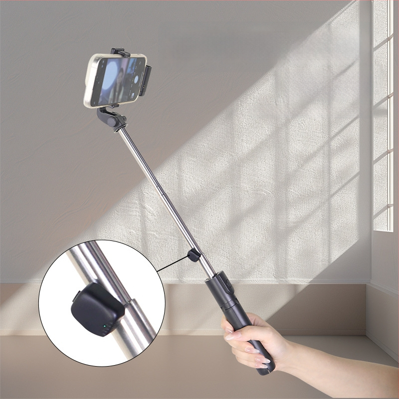 Lavalier-mikrofon D602 sisseehitatud akuga 300–500 mAh, sagedusvahemik 30 Hz–15 kHz, SNR alla 60 dB, akutööaeg 1–3 tundi, otseülekandeks ja toodete filmimiseks