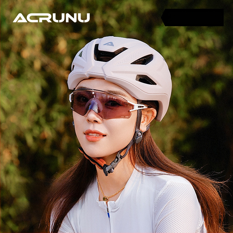 ACRUNU velosipēdu ķivere, integrēts viengabala dizains, plašs 3D regulējums, PC čaura + EPS putas, Universāla, 310 g