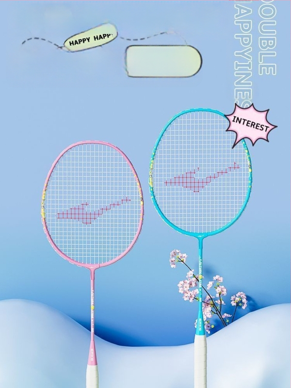 Pora badminton raketė vaikams, aliuminio lydinio rėmas, svoris 95–100 g, rankenos dydis G5, veleno kietumas vidutinis