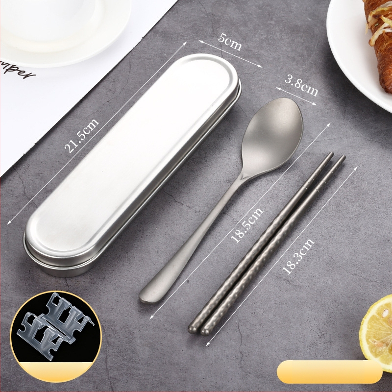 Švarus titano stalo įrankių rinkinys su šaukštu ir lazdelėmis — ultra lengvas, Hemp Wheel poliravimas, minimalistinis stilius