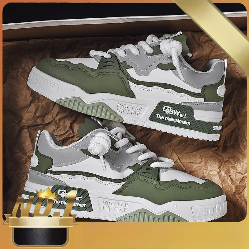 Vyriški sportbačiai su PU viršutine dalimi, gumine danga, stora pada, žemas profilis, apvalus pirštas