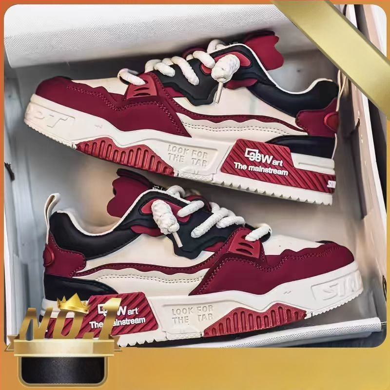 Vyriški sportbačiai su PU viršutine dalimi, gumine danga, stora pada, žemas profilis, apvalus pirštas