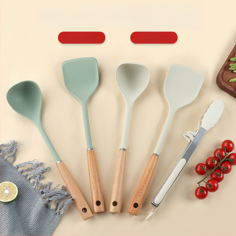Silicone spatulų rinkinys su medine rankena, atsparus aukštai temperatūrai, nelimpan