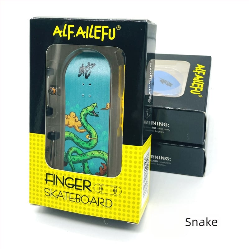 Skateboard ALF, medinė, dvigubas sūpynės mechanizmas, Alf-zodiac kolekcija