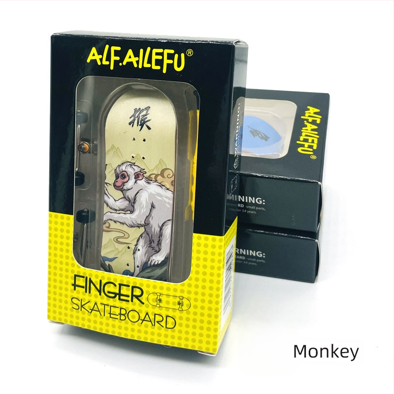 Skateboard ALF, medinė, dvigubas sūpynės mechanizmas, Alf-zodiac kolekcija