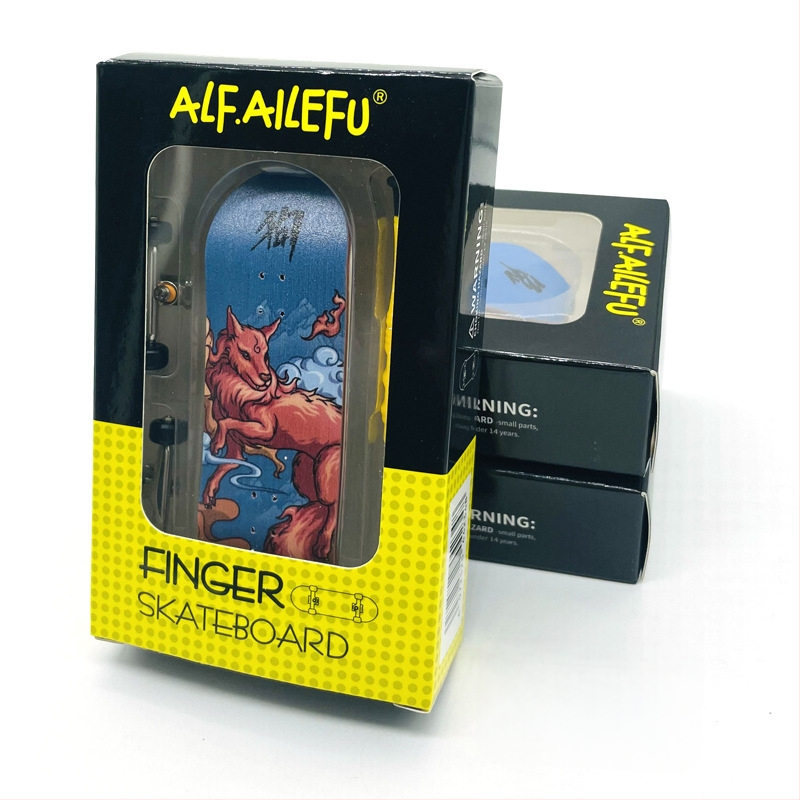 Skateboard ALF, medinė, dvigubas sūpynės mechanizmas, Alf-zodiac kolekcija