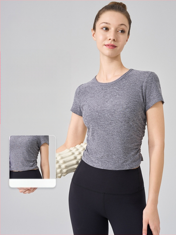 NS rib jogos topas, superelastinga medžiaga, 80% nailonas, 20% spandekso, trumpomis rankovėmis, ilgis iki pilvo