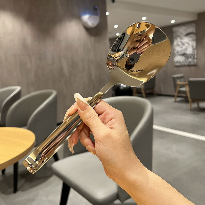 Servírovacia lyžica z 316L nerezovej ocele, zosilnený dizajn, pre domácu, hotelovú a reštauračnú potrebu, leštený zrkadlový povrch