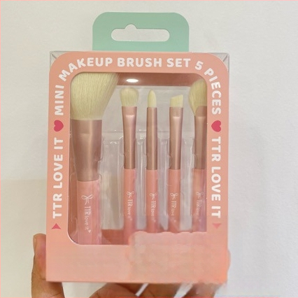 Portabilus TTR makiažo šepetėlių rinkinys – nailoninės šerelės, 1 vnt. rinkinys, daugiafunkcinis akių linijos šepetėlis ir pagrindiniai akių/ pudros šepetėliai