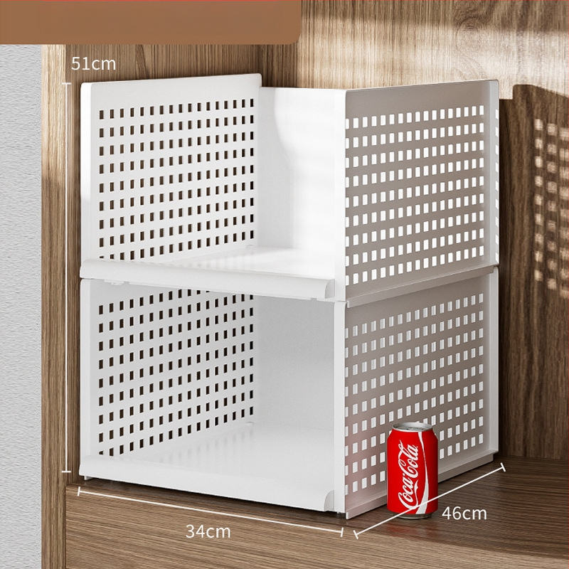 Plastikust riidekapi korraldaja kihiliste eraldajatega, virnastatavate korvidega sahtlitega suur kapp, jaapani stiil