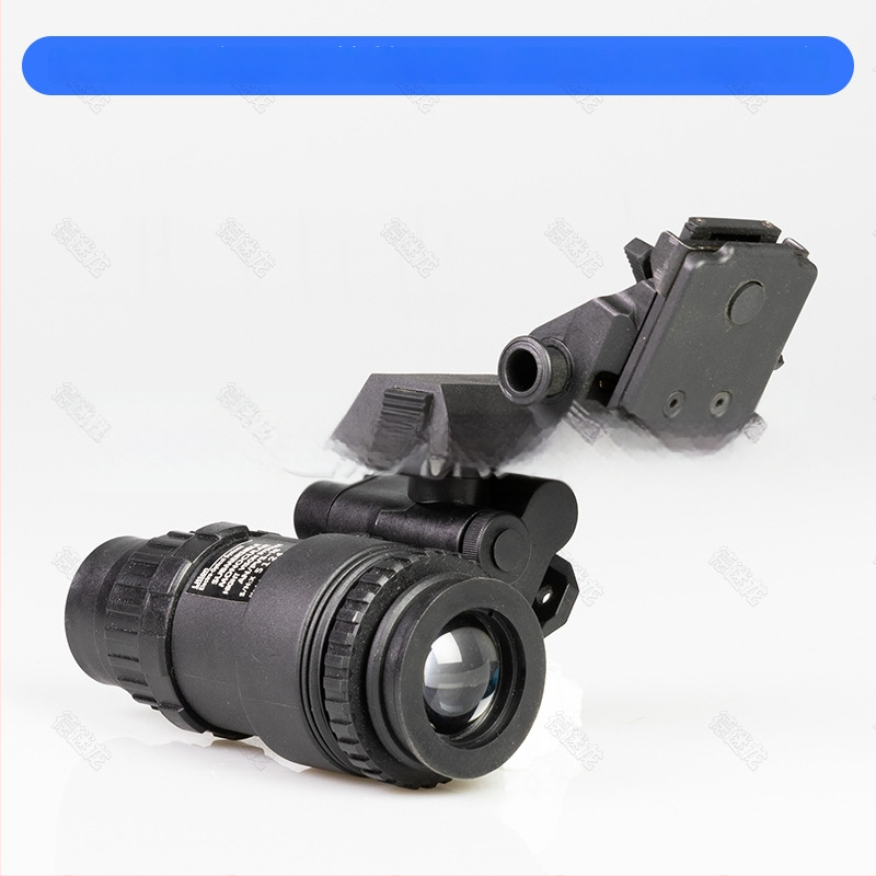 PVS18 jednooké nočné videnie model sadu s odťahovacím vozíkom a príslušenstvom prilby FAST/MICH — De Millon; typ: model nočného videnia; hmotnosť: 190 (model) / 145 (vedro); účinná vzdialenosť videnia: 0