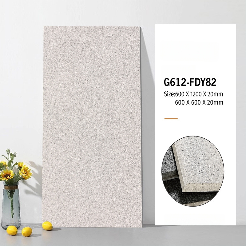 Viso kūno kvarcinė plytelė su akmens imitacija, matinė paviršiaus, prieš slydimą, atspari dėvėjimui