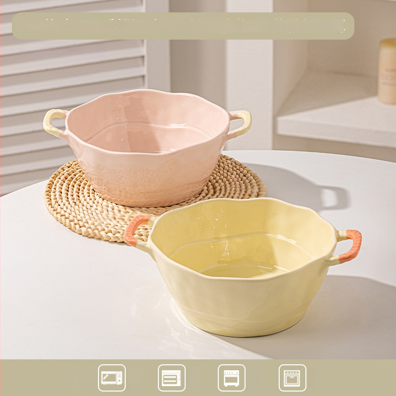 Keramická misa s dvojitým uchom na polievku, rezance, dezert a šalát; nepravidelný tvar, glazúrovaný povrch, moderný minimalistický štýl; vhodné do mikrovlnky