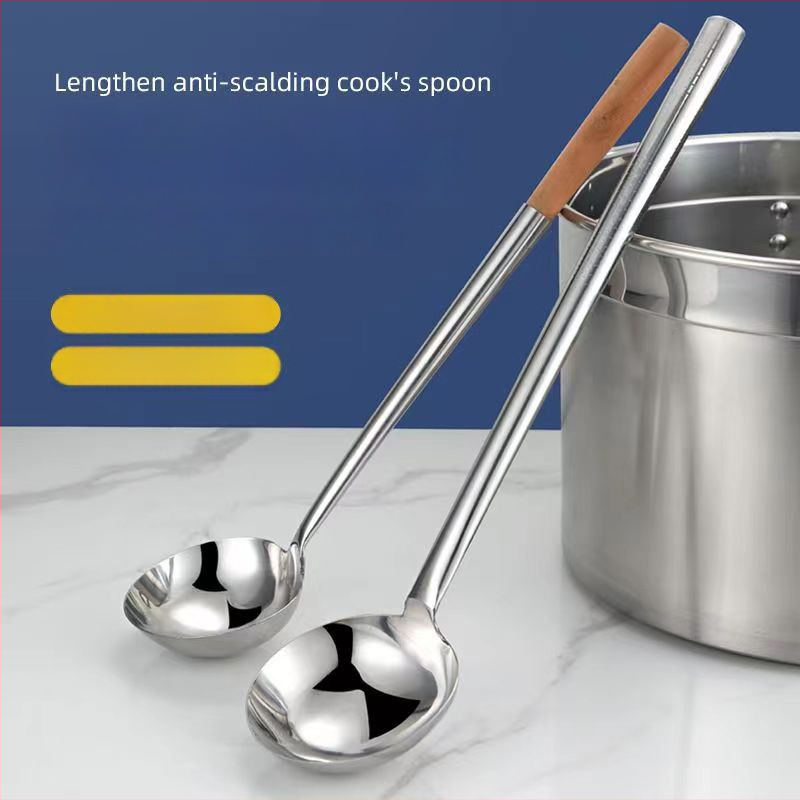 Nerezová lyžica na varenie s rukoväťou zo dreva alebo z nehrdzavejúcej ocele – protišmyková, moderný minimalistický štýl