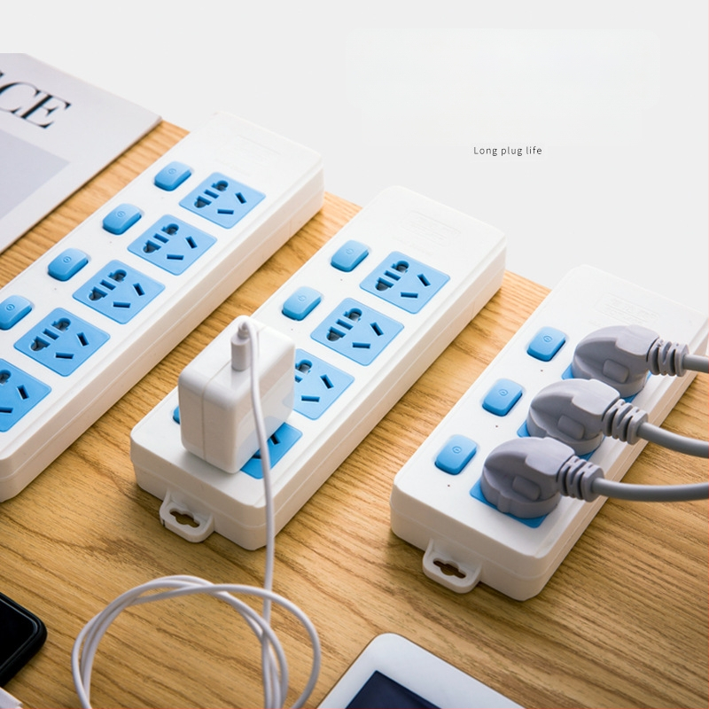 Maitinimo juostelė su nepriklausomu jungikliu, 3 kištukai, 10A, 100–250V, 2500W