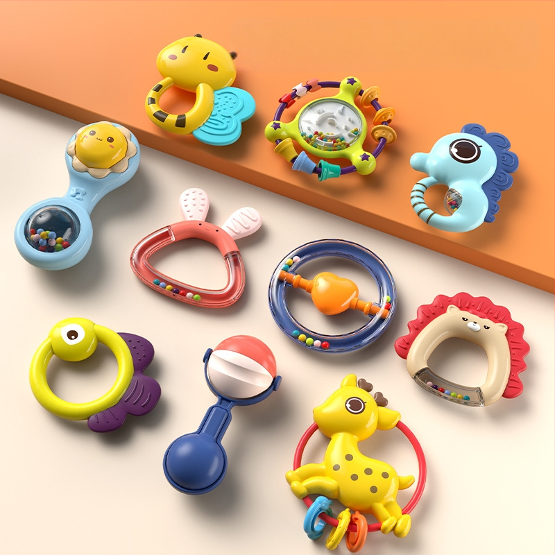 Set hračiek pre bábätká: rolnička, hryzátko a skladovacia škatuľka; Značka GOODWAY/Ganyu; Vek: 0–3 rokov; Materiál: plast; 3C certifikát: 2021012202403026; 3C kategória: plastové hračky do 14 rokov