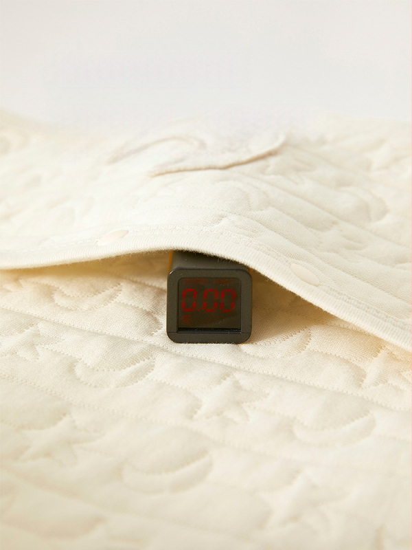 Lastel kvilīt vest 100% puuvillast, polüestervooder ja täidis, unisex, nööpidega ühel real, kevadeks, sügiseks ja talveks