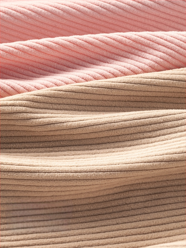 Vaikų vandeniui atsparus corduroy smock su bib, animacinis raštas, 100% poliesteris, amžius 0–1 metų, ruduo 2025