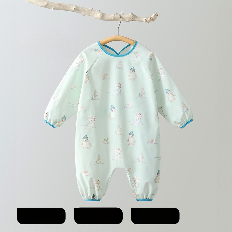 Belleptide Vaiko vandeniui atspari valgymo bavetė su kišene — Karikatūrinis raštas, 100% poliesteris