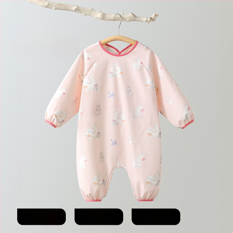 Belleptide Vaiko vandeniui atspari valgymo bavetė su kišene — Karikatūrinis raštas, 100% poliesteris