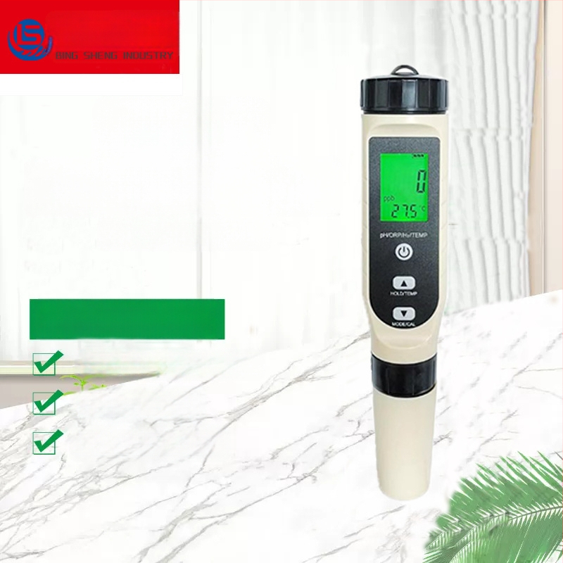 Nešiojamas vandens kokybės analizatorius – modelis BSK-06, matavimo diapazonas 0–2400 ppb / 0.001–2.4 ppm, tikslumas ±10 ppb / ±0.01 ppm, maitinimas 4.5V.