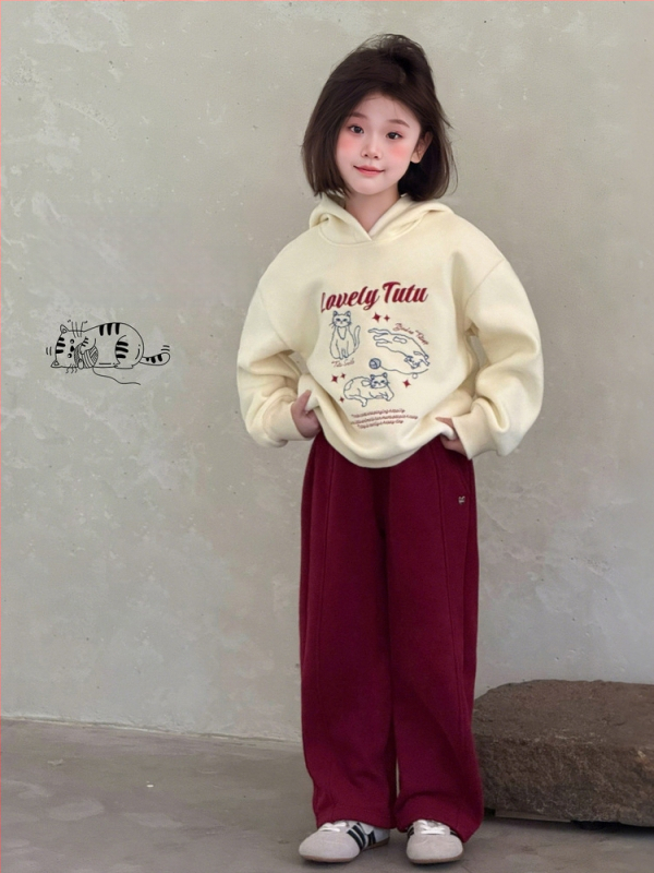 Mergaitėms be gobtuvo megztinis žiemai ir rudeniui (medvilnė 60,7%; animaciniai paveikslėliai ir raidės; amžius 3-8 metai)