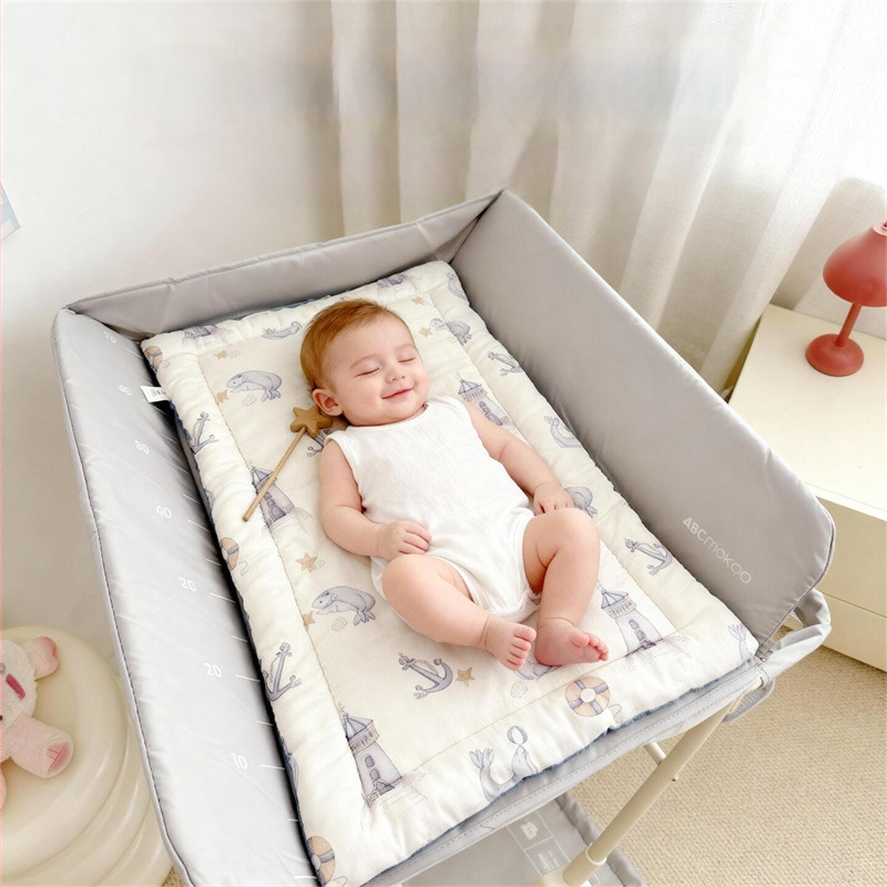 Bestme zīdaiņu matrača paliktnis ar Silk Cotton pildījumu un tīru kokvilnas audumu, raksts Seal Sailor, zīdaiņiem
