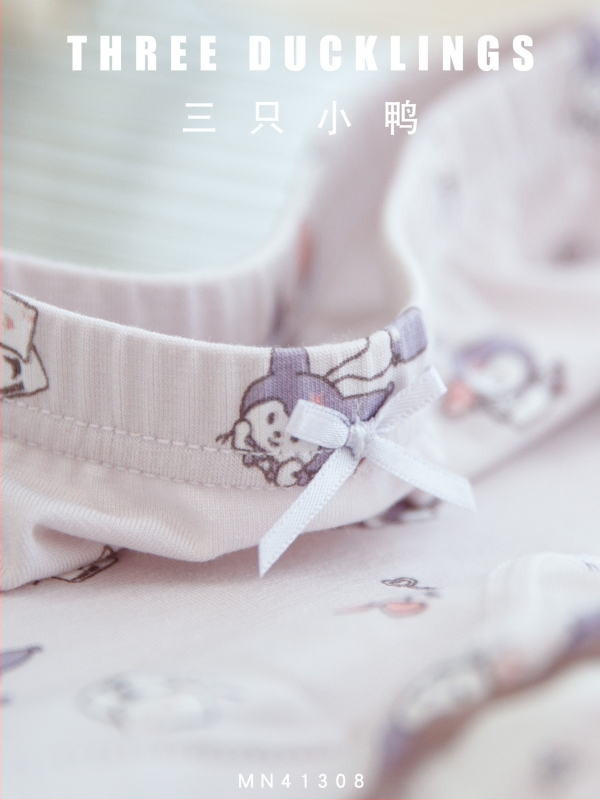 Mergaitei skirti bokseriai Three Little Ducks – Lenzing Modal, 46% Modal, antibakteriniai ir kvėpuojantys, amžius 3–8 metai