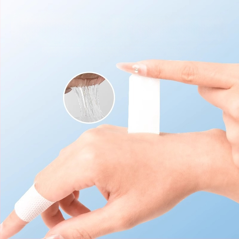 Youaike sausų įtrūkimų pleistras – elastinis, kvėpuojantis tvarstis, nepluoštinė medžiaga, storis 0.5 mm, galiojimo laikas 3 metai