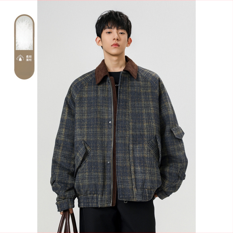 Pánska zimná bunda bez kapucne s bielym kačacím páperím 86–90% obsahom, polyesterový materiál, bežná ochrana proti chladu (-20°C až -5°C)