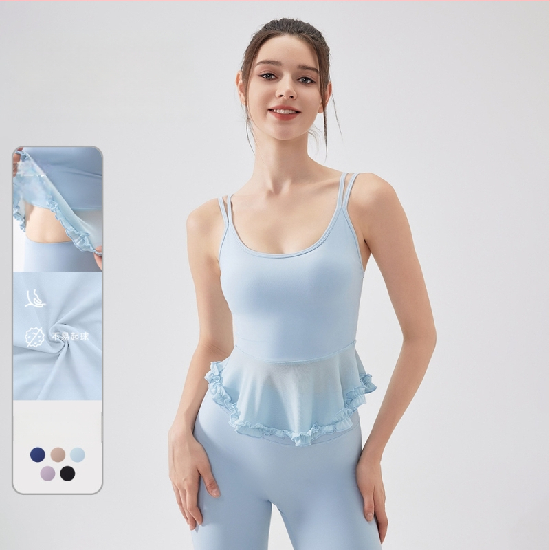 Joga viršelis su krūtinės pagalvėle ir nėrinių atgal; pagrindinis audinys: nailonas 75%; įdaila: nailonas 75%; puodeliai: pilni; puodelio forma: vidutinė; petnešėlės: fiksuotos dvigubi; tinka vasarai ir pavasariui.