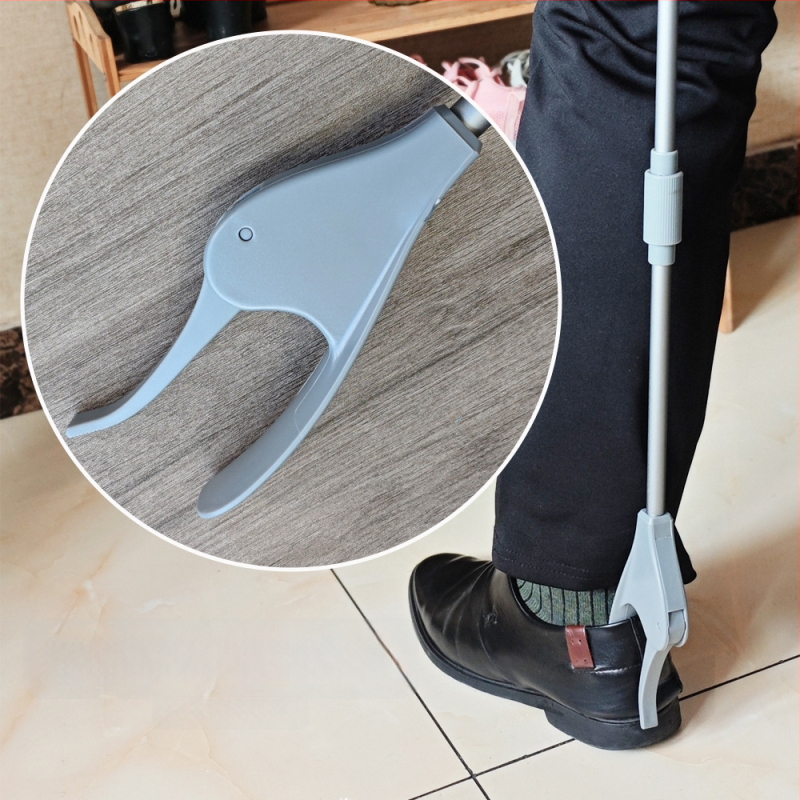 Daugiafunkcinis batų įrankis su ilga rankena ir kilpa — Modelis 20524654, skirtas vyresnio amžiaus žmonėms ir nėščioms moterims