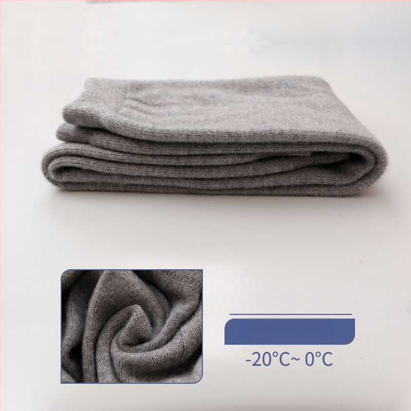 Vaikų vilnonių kelnių, 60% vilnos, aukštas liemuo su elastine juosta, atvira kirkšnies sritis, tinka rudens–žiemai