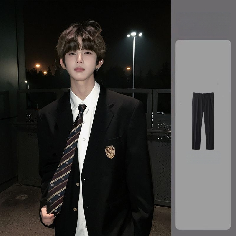 Jaapani stiilis meeste kooliülikond, kahe nupuga plaks, Notch lapel, kitsas lõige, polüesterkiudude segu, kevad 2025