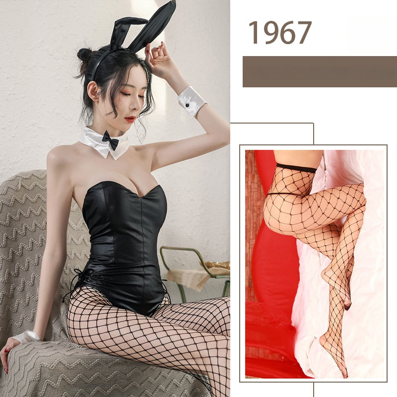 Zajko cosplay body pre rolu, materiál s vzhľadom kože, rozparok, spandex 80-90%